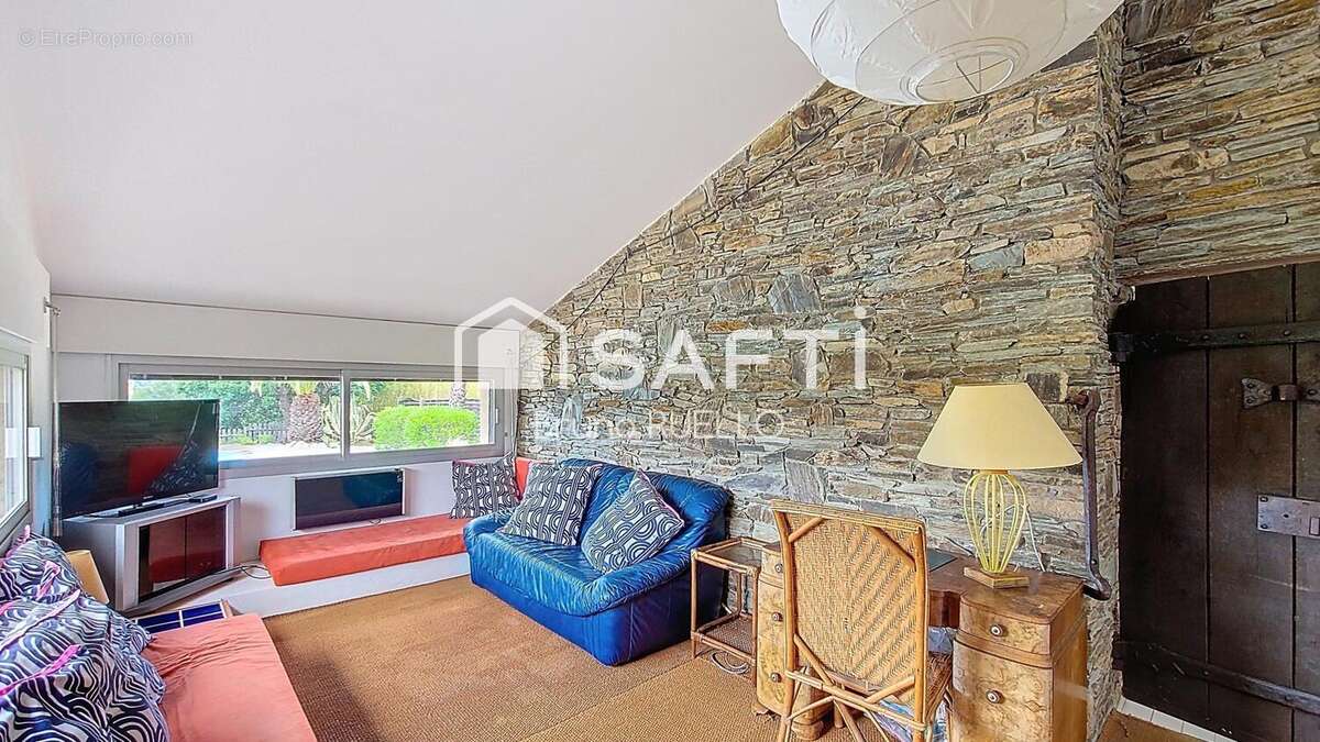 Photo 4 - Maison à MONTESQUIEU-DES-ALBERES