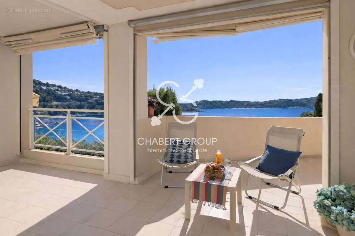 Appartement à VILLEFRANCHE-SUR-MER