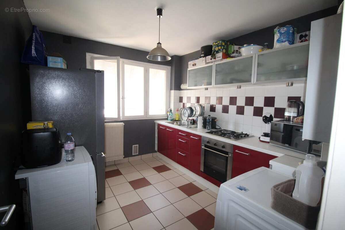 Appartement 58 m² à Issoire  - photo 2