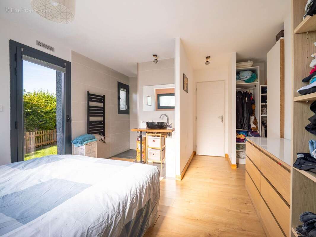 Suite parentale - Maison à NEUVECELLE