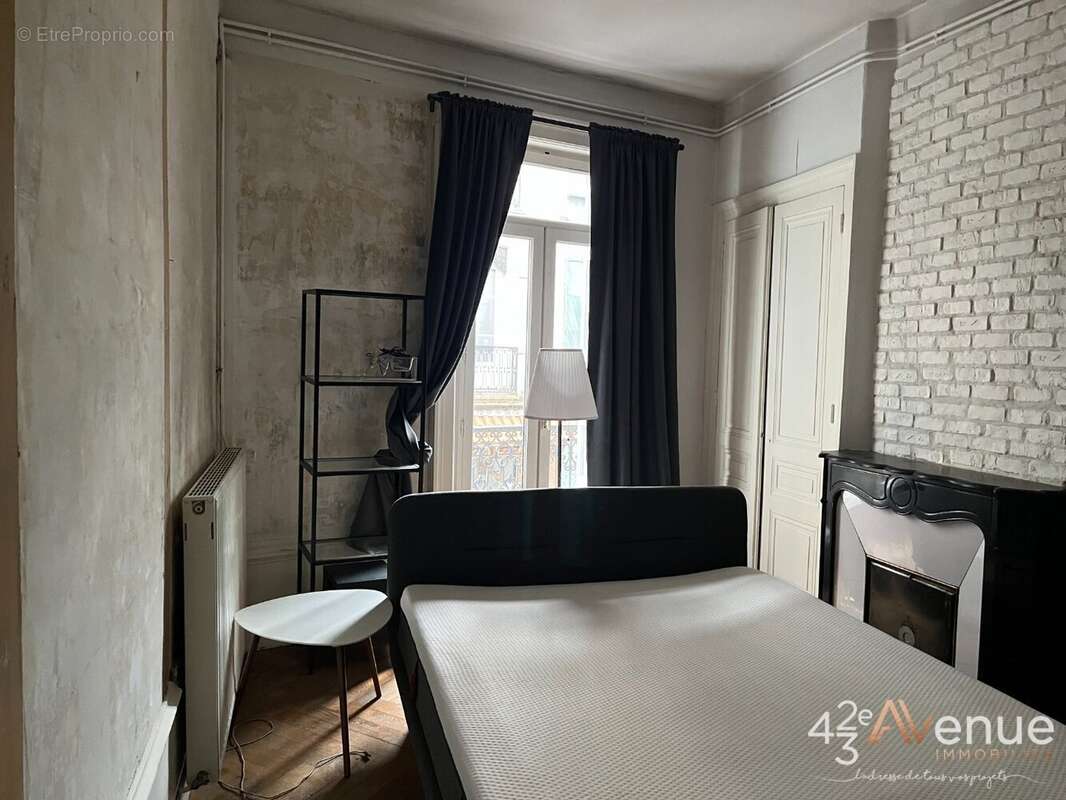 Appartement à SAINT-ETIENNE