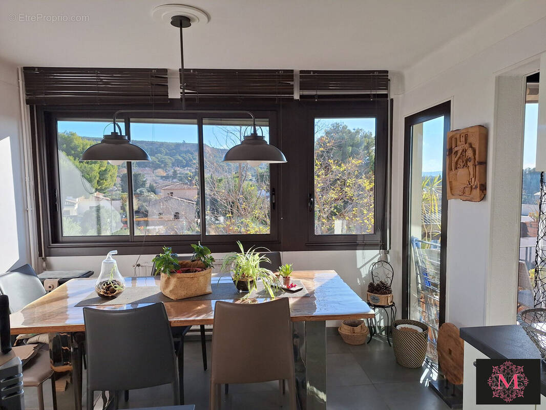 Appartement à VITROLLES