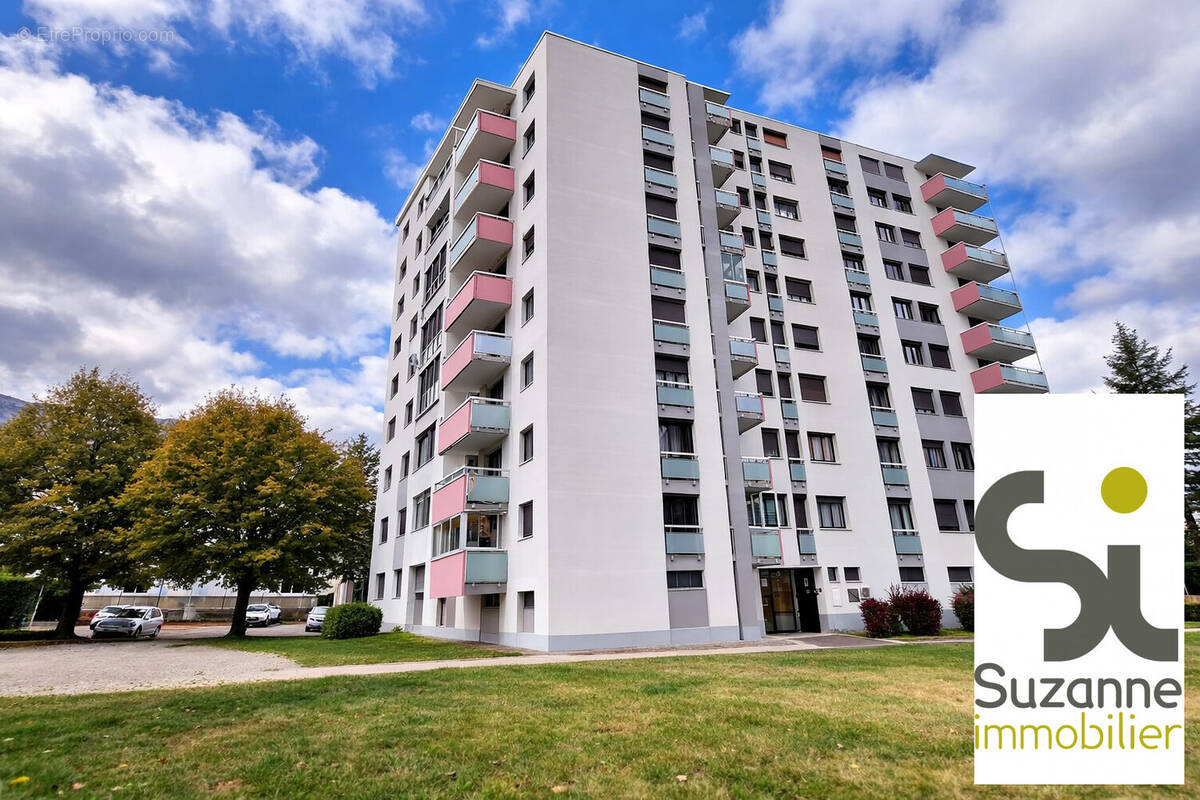 Appartement à LE PONT-DE-CLAIX