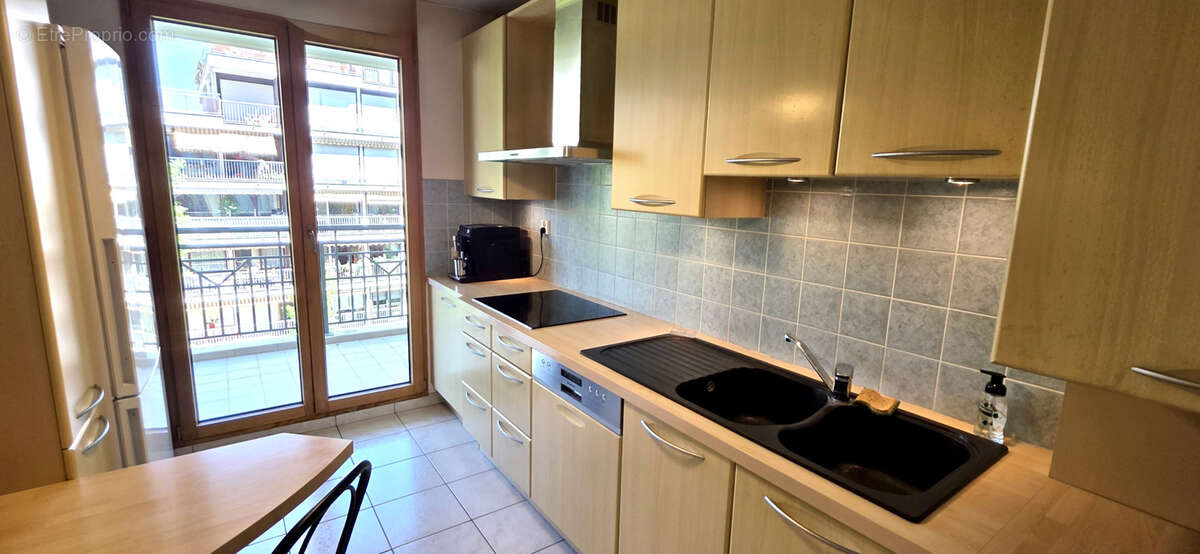 Appartement à LYON-4E