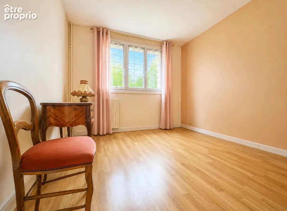 Appartement 74 m2 - 2 chambres - photo 3