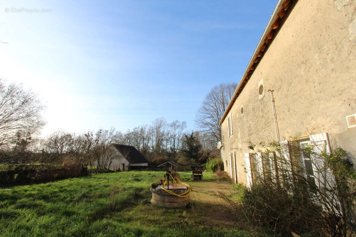 Maison à RAVEAU