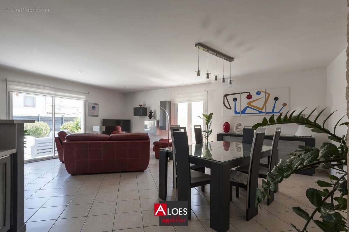 Maison à AIGUES-MORTES