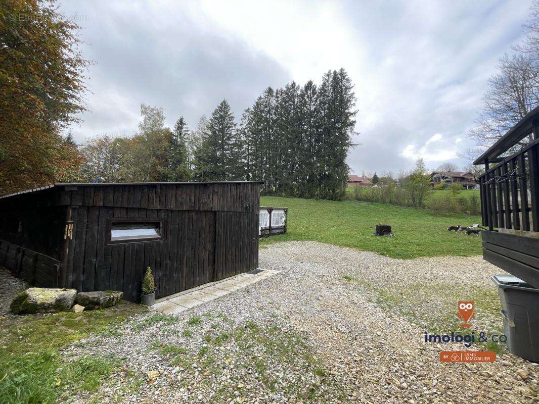 Maison à OYE-ET-PALLET