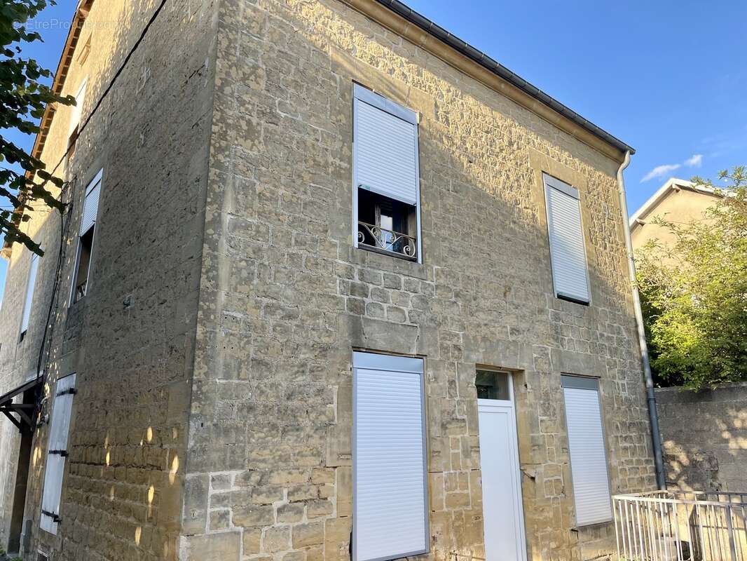 Appartement à CHARLEVILLE-MEZIERES