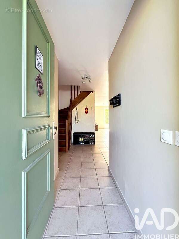 Photo 2 - Maison à VELAUX