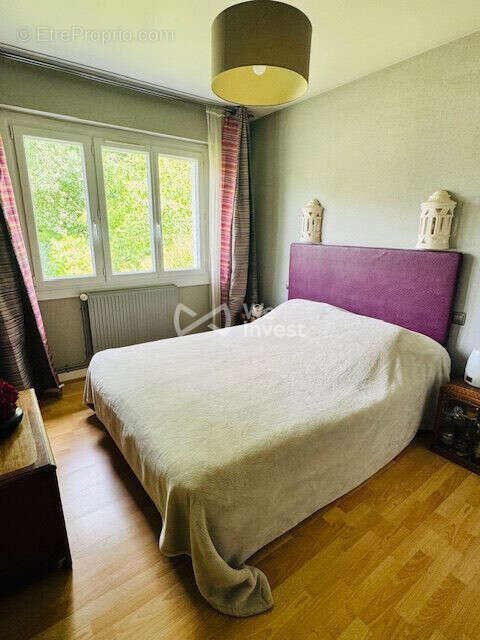 Maison 184 m² à Le Gue-De-Longroi  - photo 9