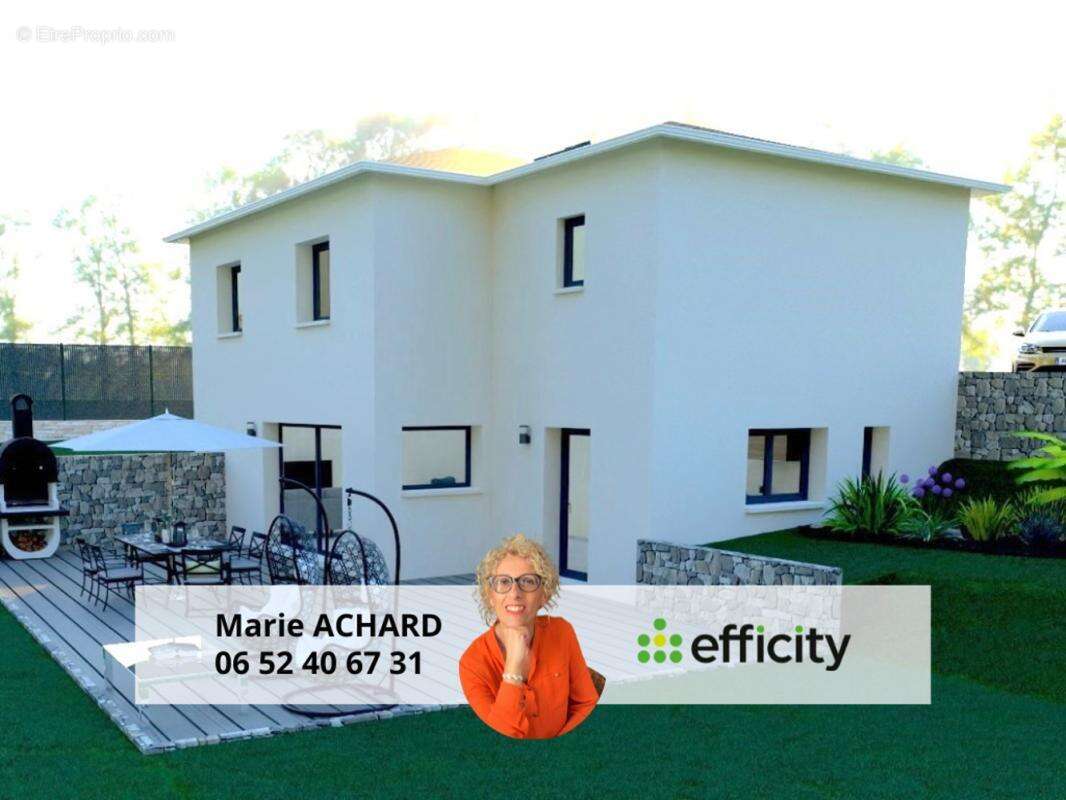 Terrain à SAINT-MARTIN-LA-PLAINE