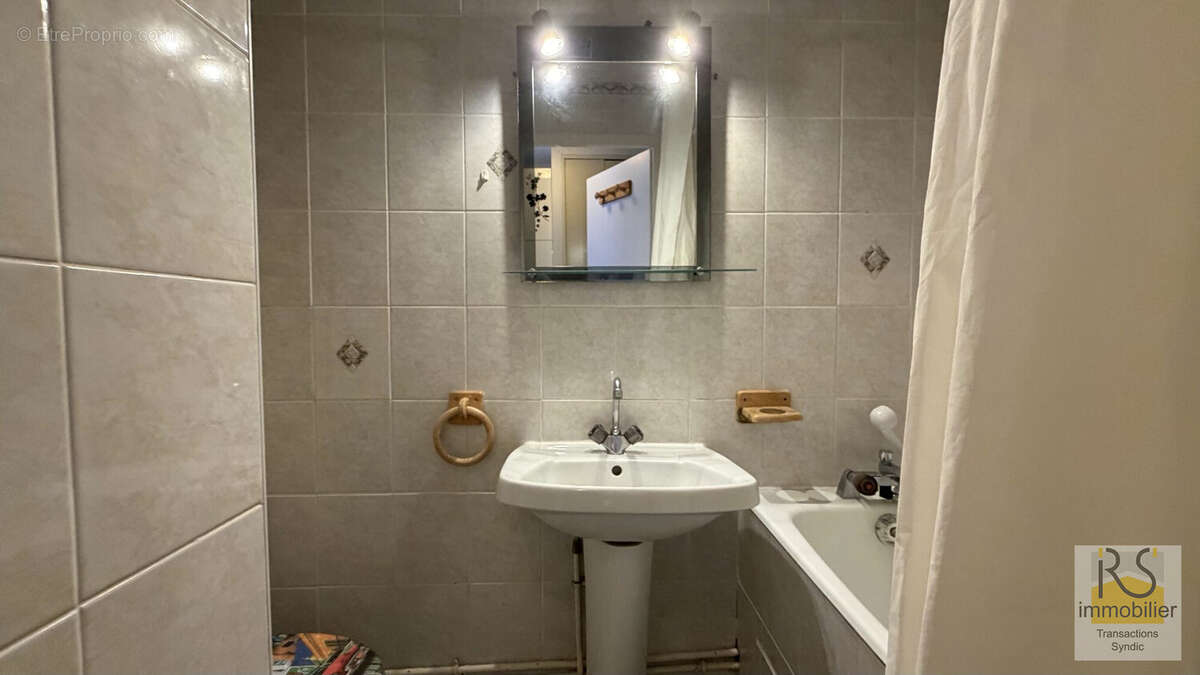 Appartement à ARACHES-LA-FRASSE