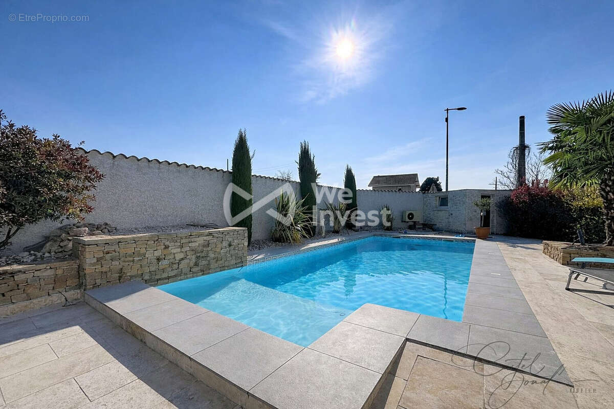 Maison 162 m² à Saint-Rambert-D'albon  - photo 3