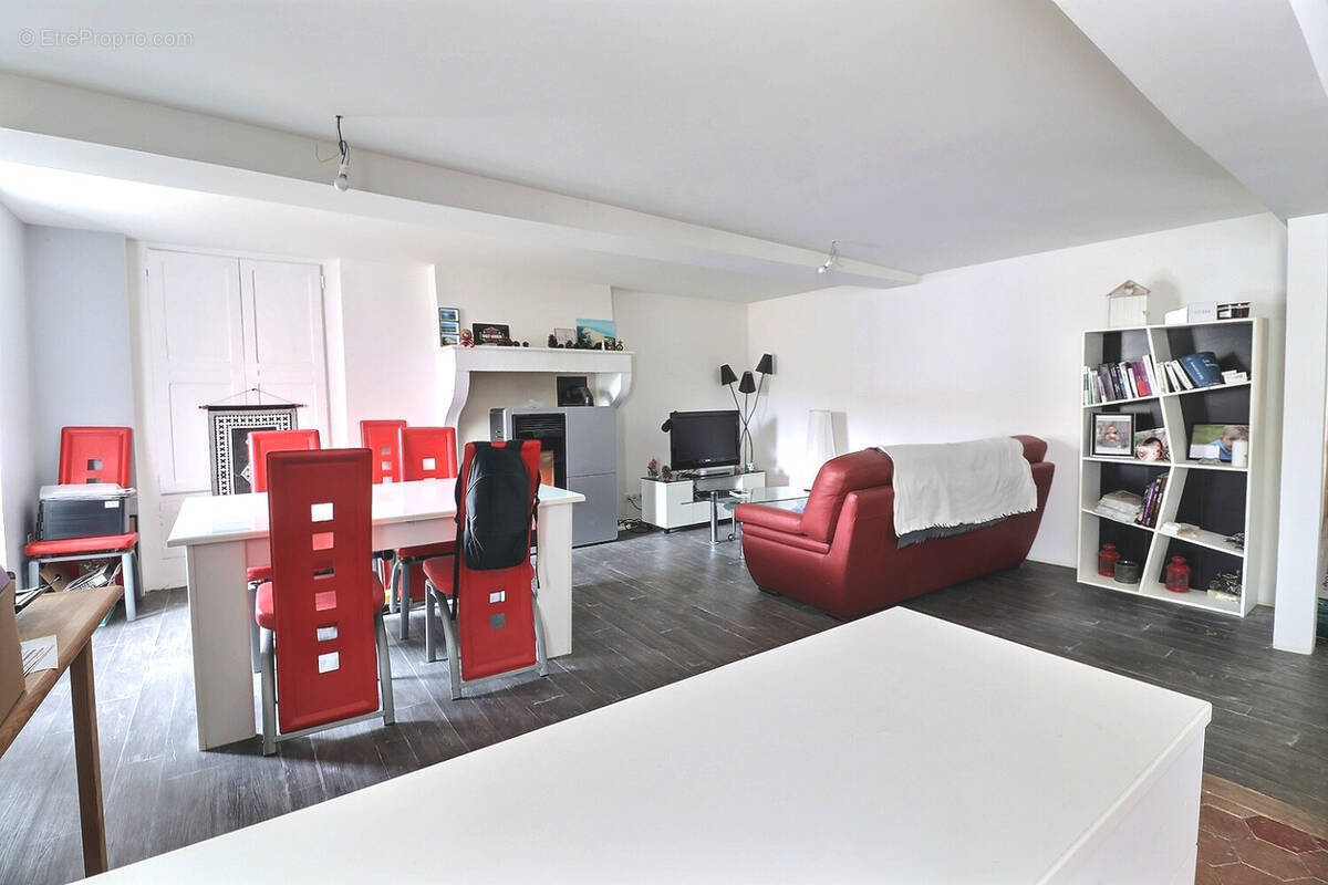 Maison à SAINT-JEAN-DE-VAUX