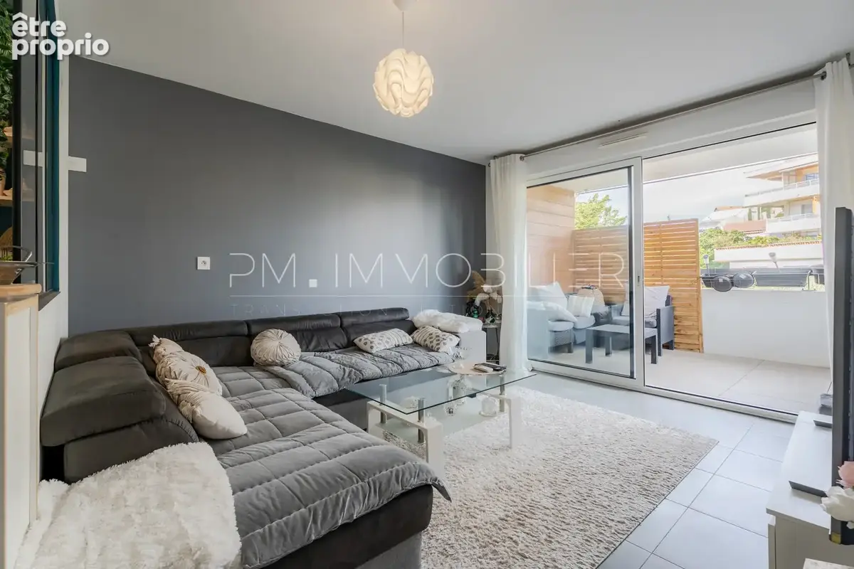 Appartement à MARSEILLE-8E