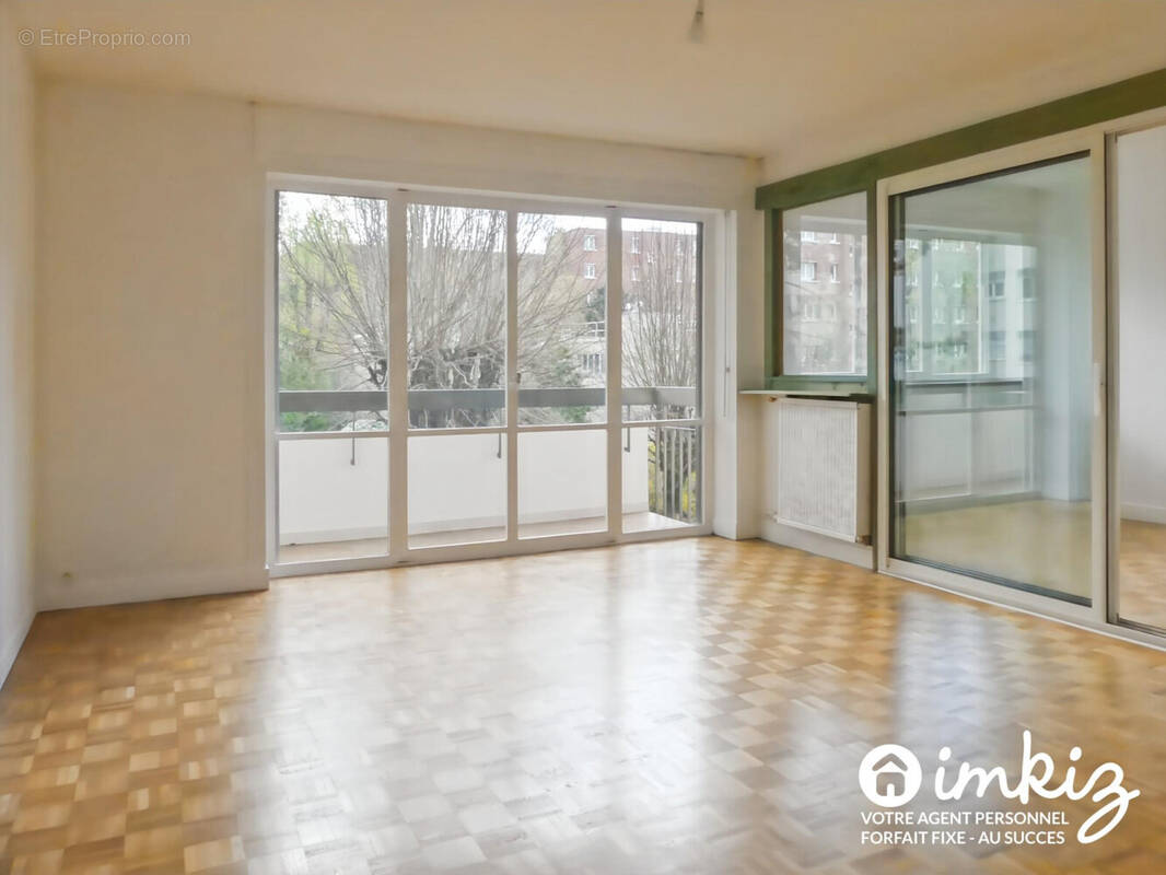 Appartement à IVRY-SUR-SEINE