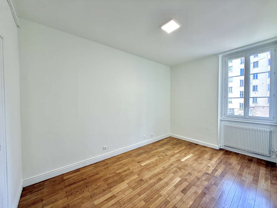 Appartement à LYON-6E