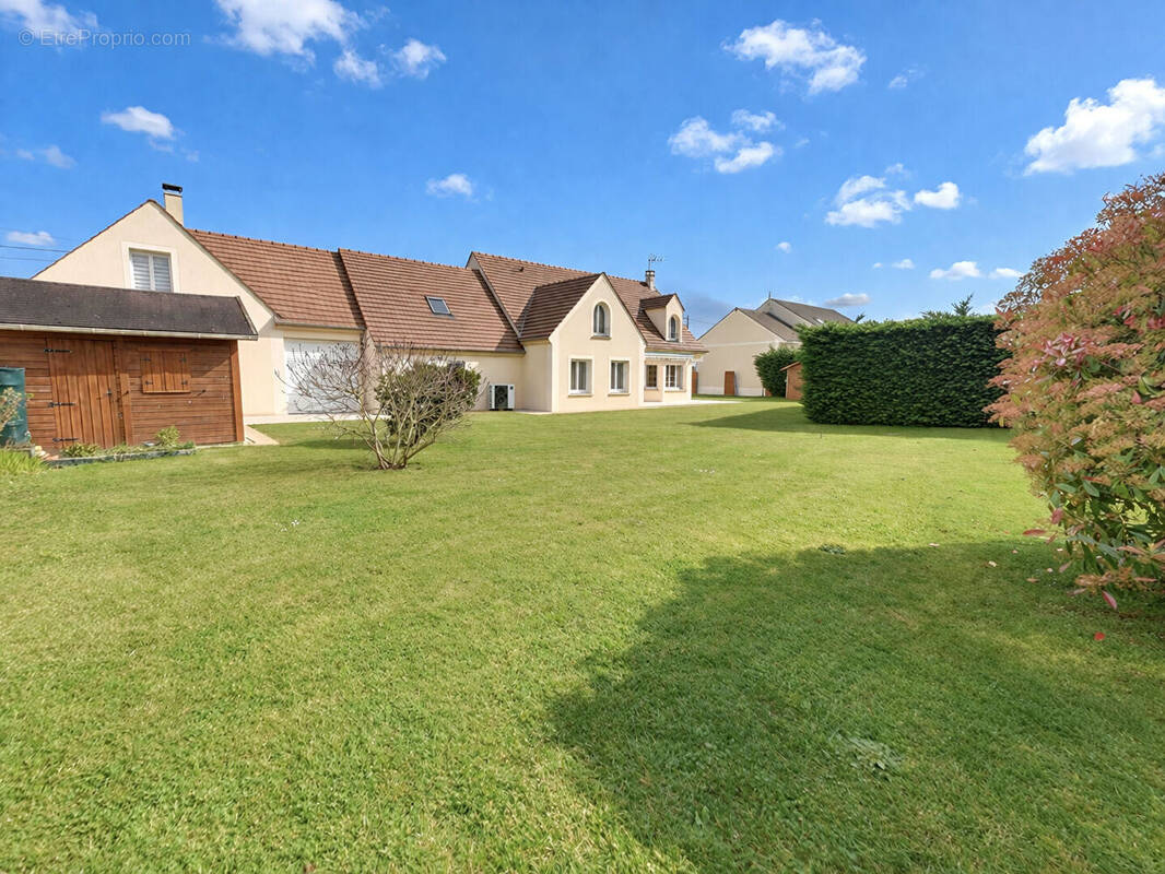 Maison à PRESLES-EN-BRIE