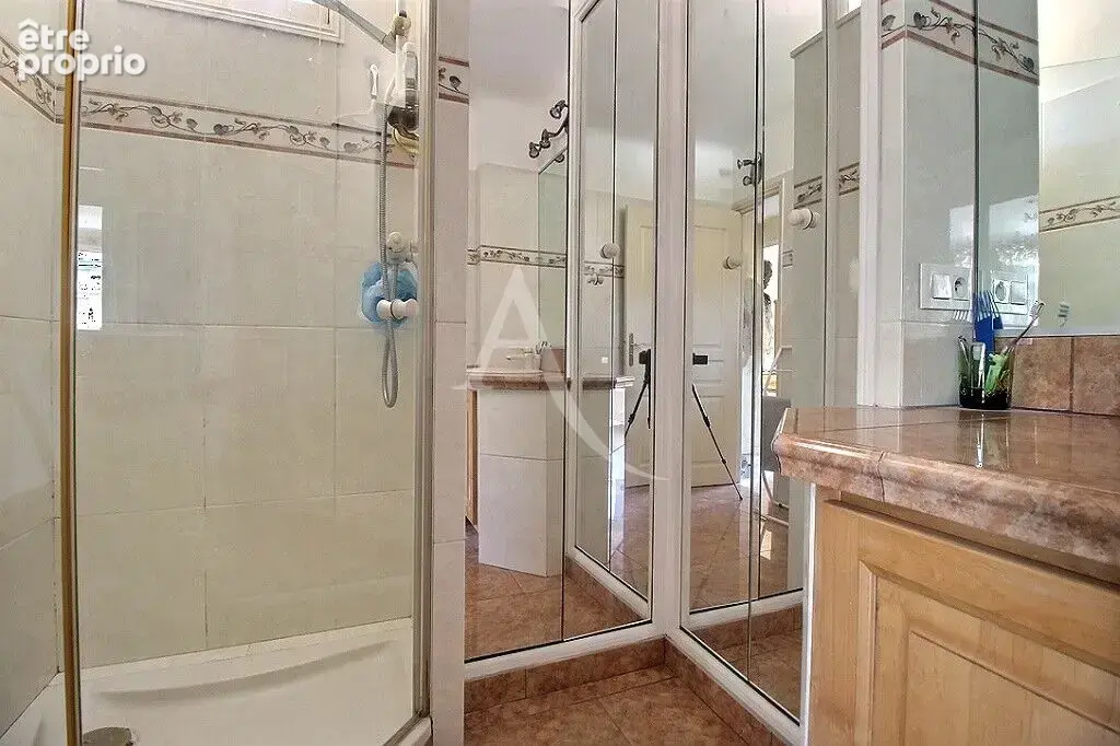 Exclusivite marseille 9 - secteur mazargues ? traverse du puits - appartement 2 chambres - traversant - lumineux - calme absolu  - photo 7