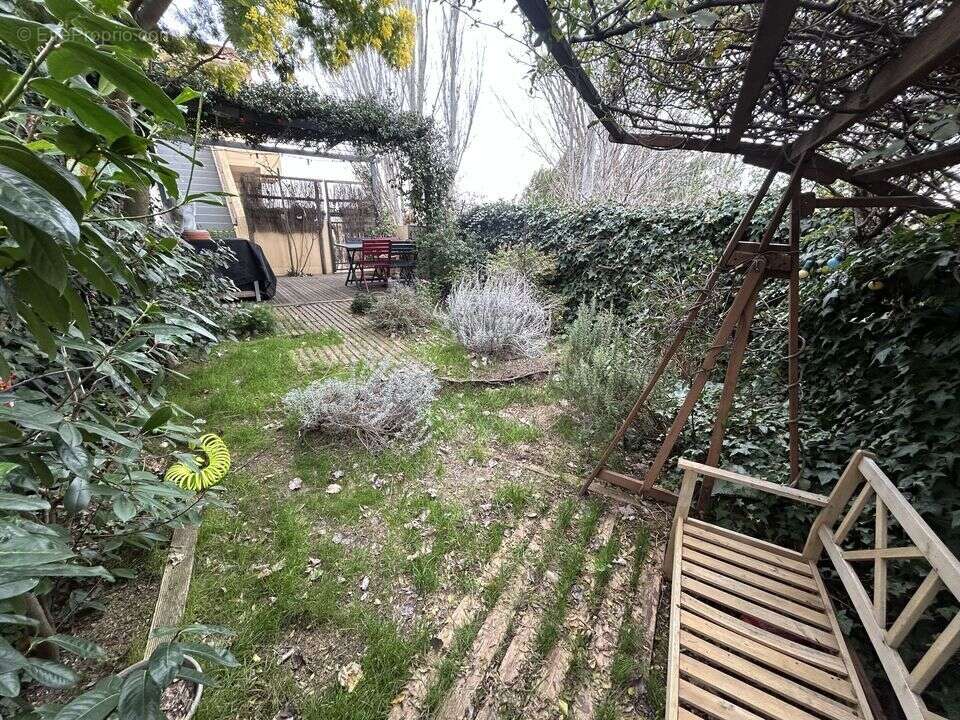 t4 - haut bois - 13013 - jardin- box - garage - terrasse - clim - Appartement à MARSEILLE-13E