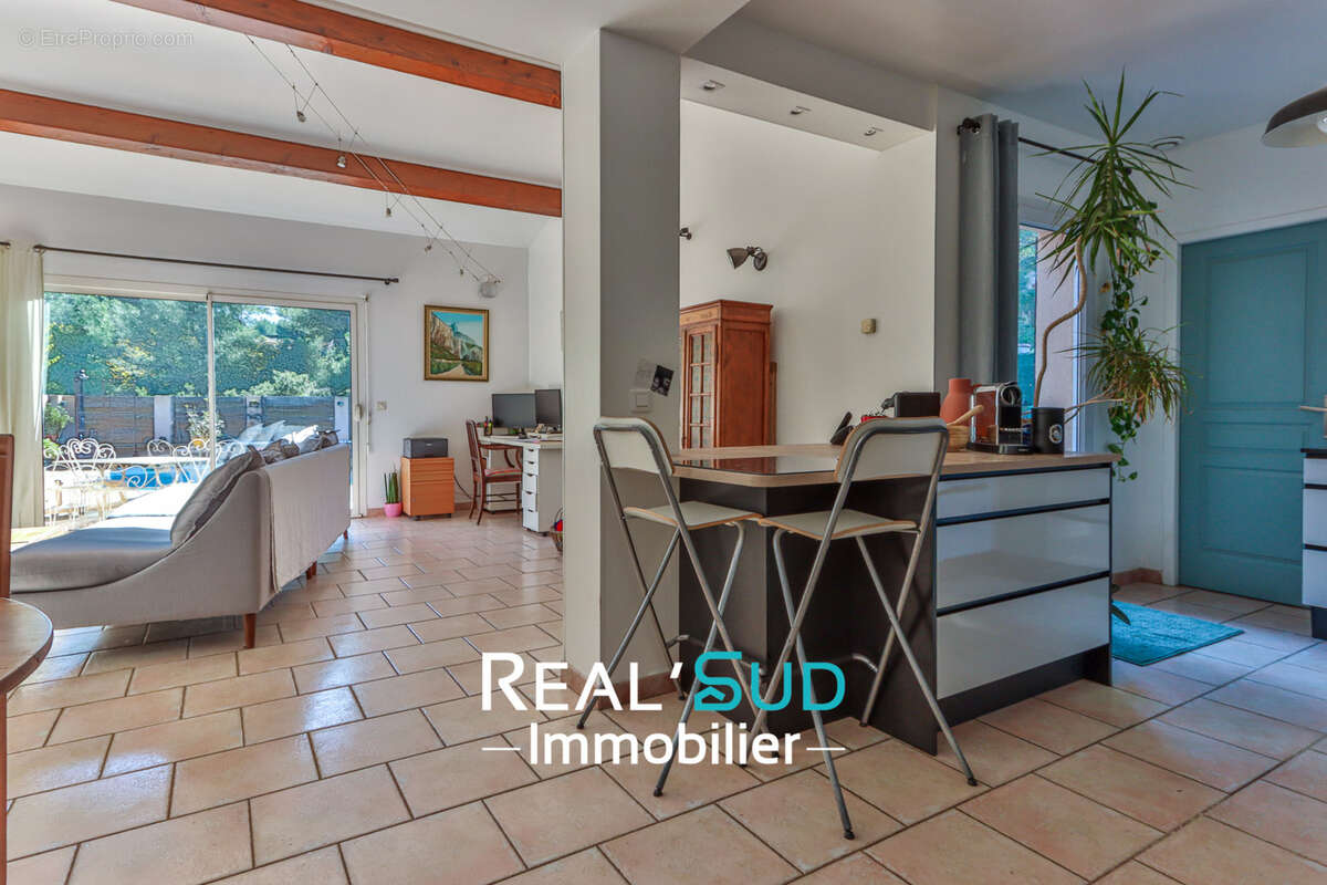 Maison à MARSEILLE-9E