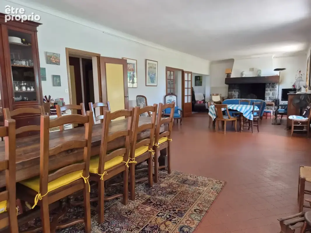 Maison 10 pièces 282 m² à vendre à Villefranque (64990) - photo 3