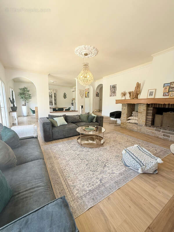 La valette du var - maison 5 pieces - 130m2 avec piscine - photo 2