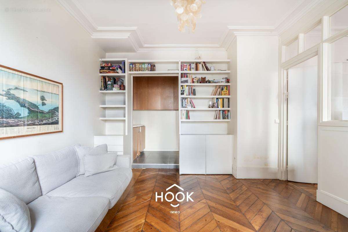 Appartement à PARIS-10E