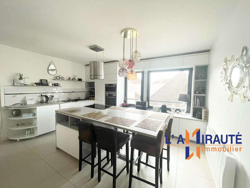 Appartement Maisons Laffitte 5 pièce(s) 103 m2 - photo 3