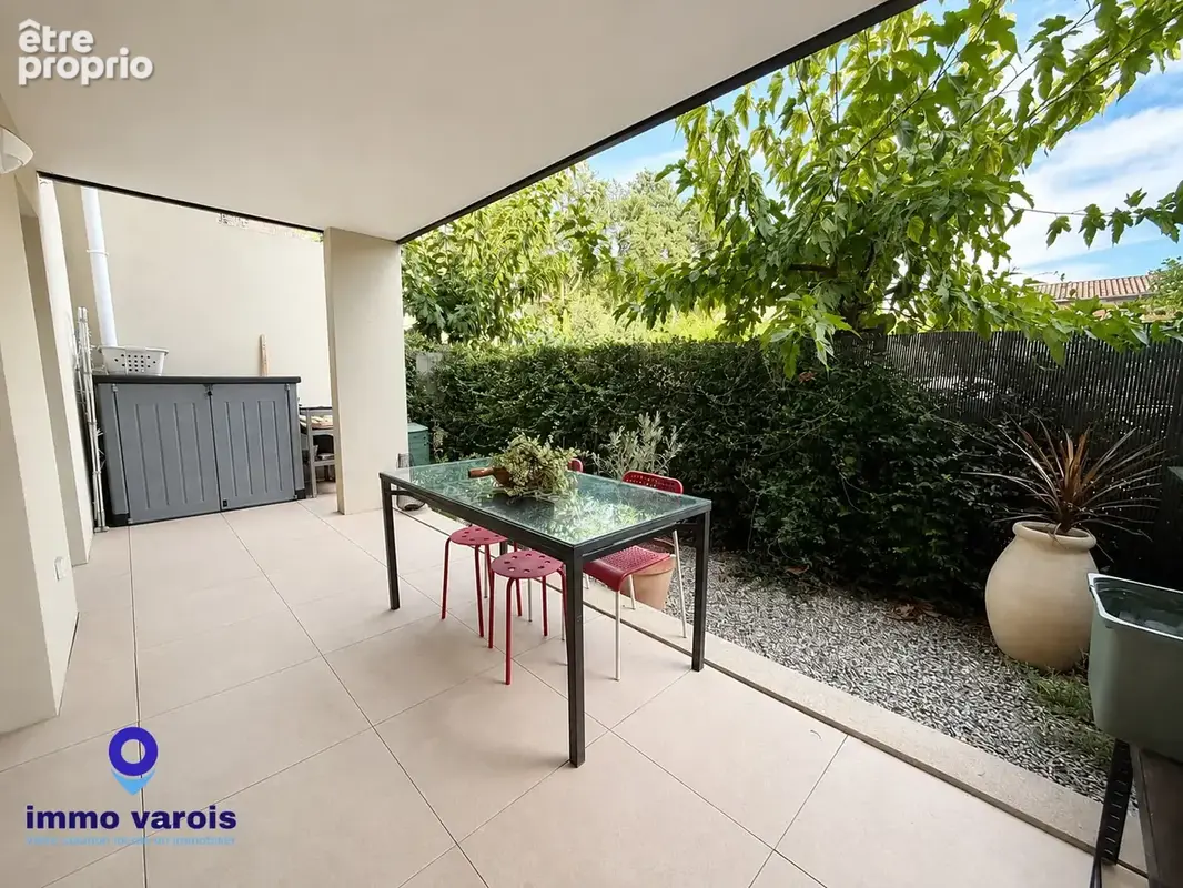 Appartement à PIERREFEU-DU-VAR