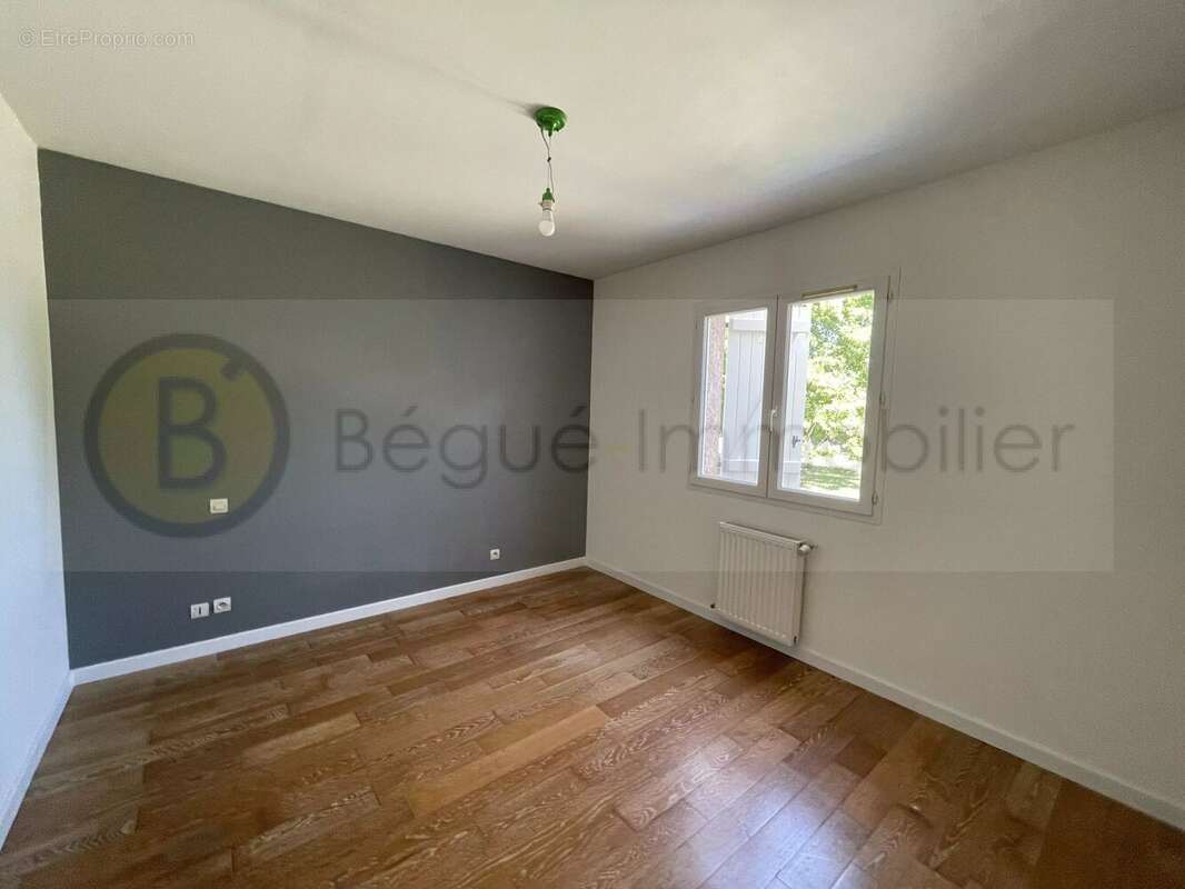 Maison à BRAX