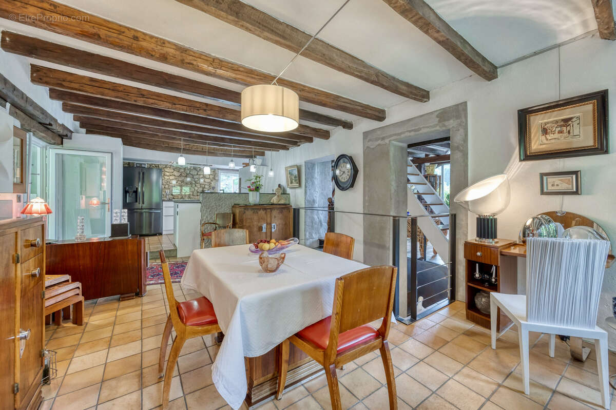 Maison à QUAIX-EN-CHARTREUSE