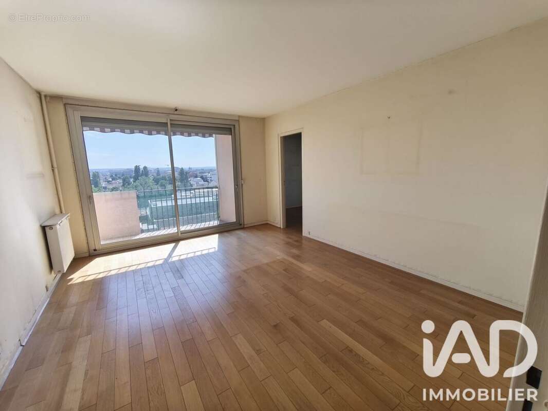 Appartement 80 m² à Colombes  - photo 4