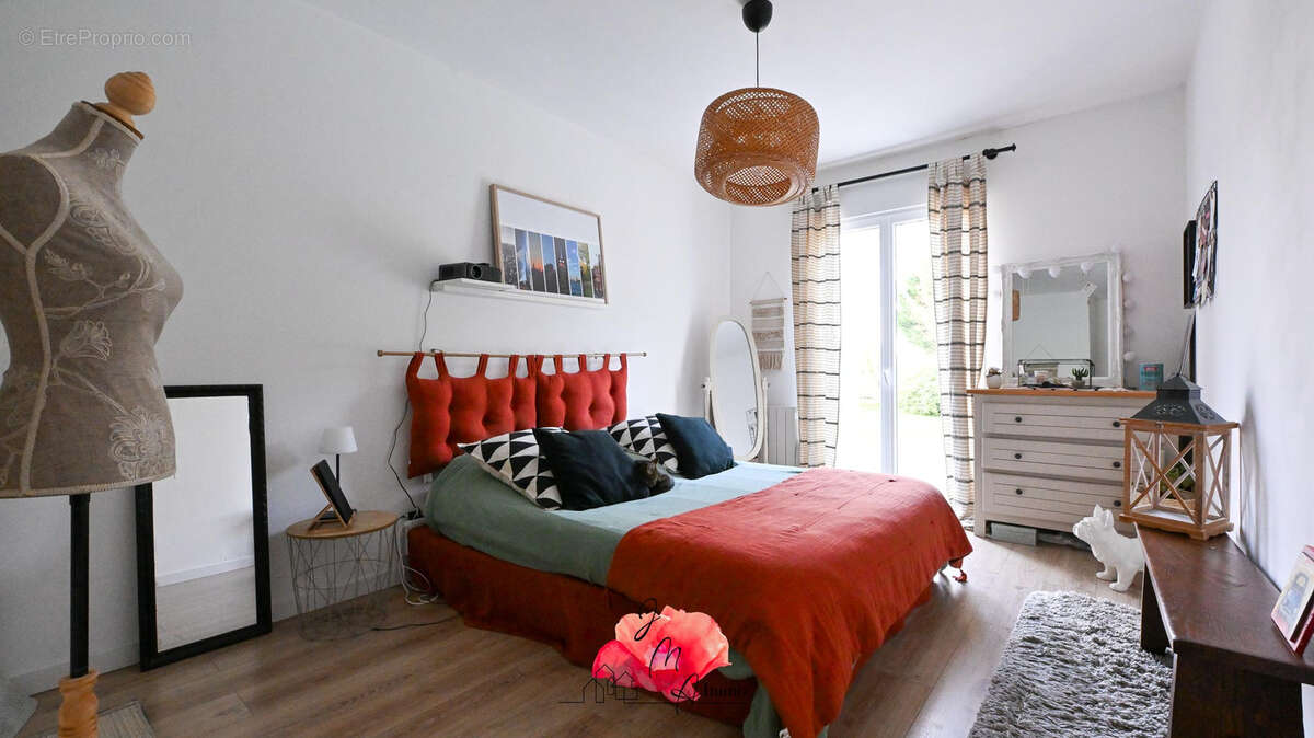 Maison à BEUZEVILLE-LA-GRENIER