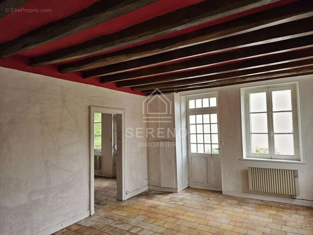 Maison à FONTAINE-LES-COTEAUX