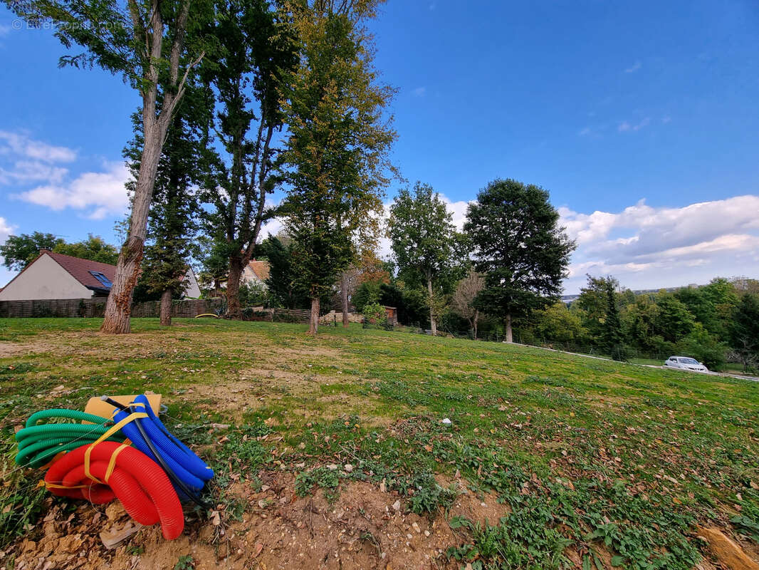 Terrain à BOISSETTES