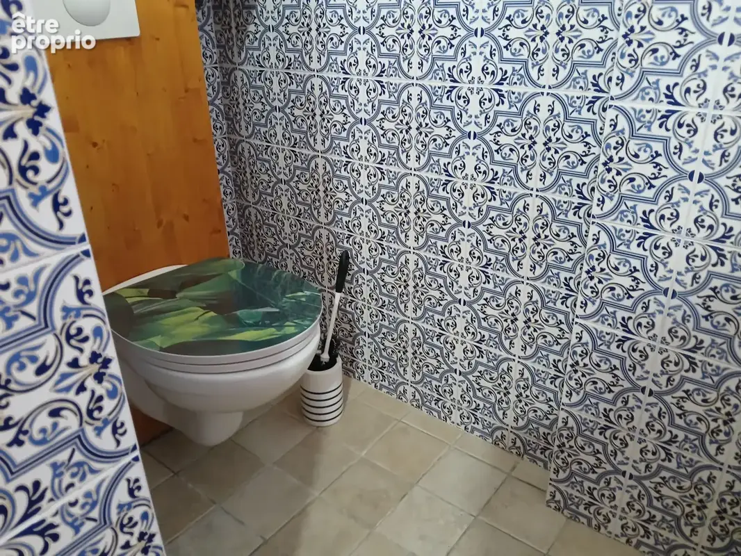 maison de village  sur 3 niveaux - photo 13