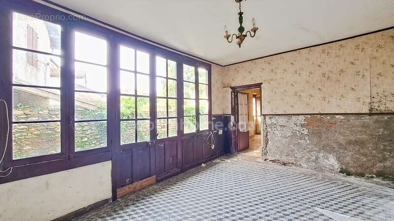 Maison à SAUVETERRE-DE-BEARN