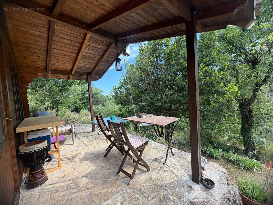Maison à CALLIAN