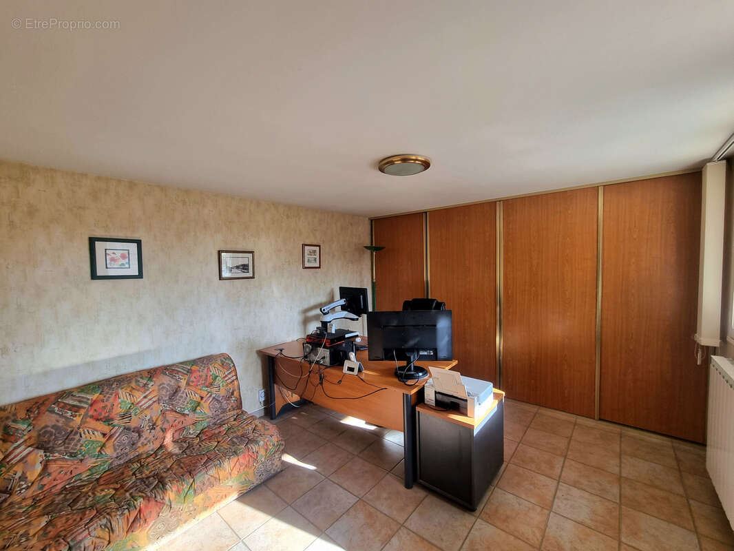 Maison à SAINT-ERBLON