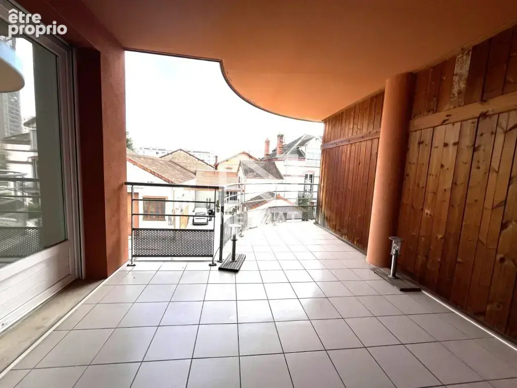 Quartier garibaldi avec terrasse et parking - photo 1