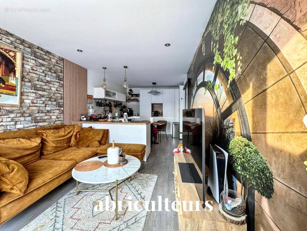 Appartement à LE PLESSIS-BOUCHARD