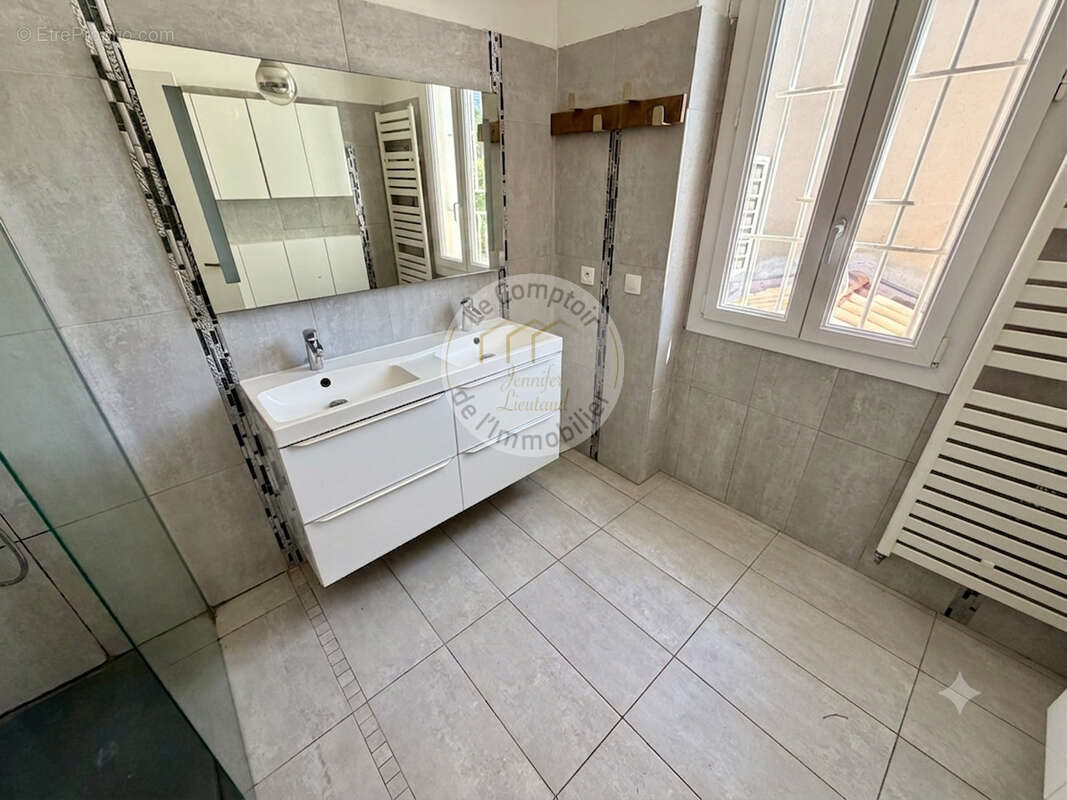 Maison à MARSEILLE-9E
