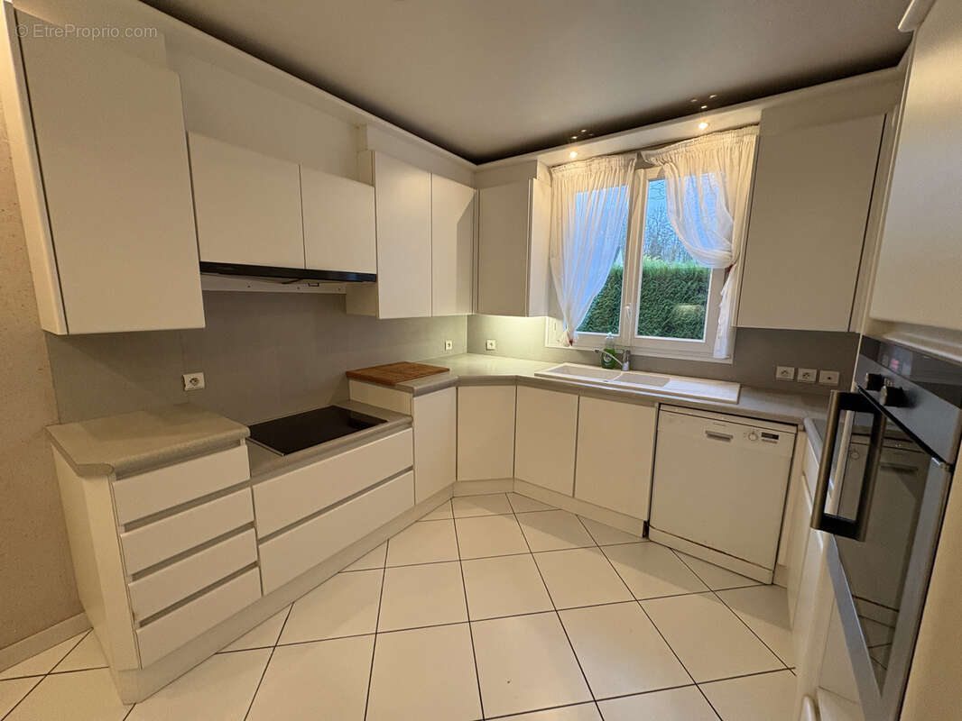 Maison à SAINT-ANDRE-LES-VERGERS