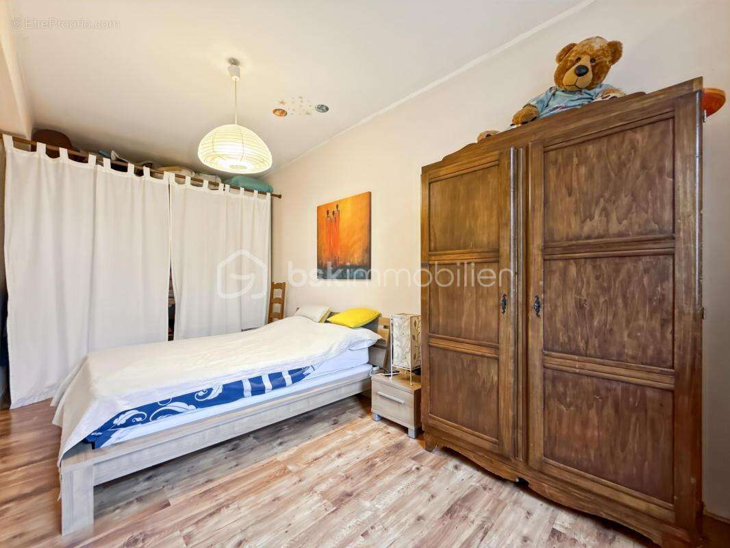 Maison à PLESSIS-SAINT-JEAN