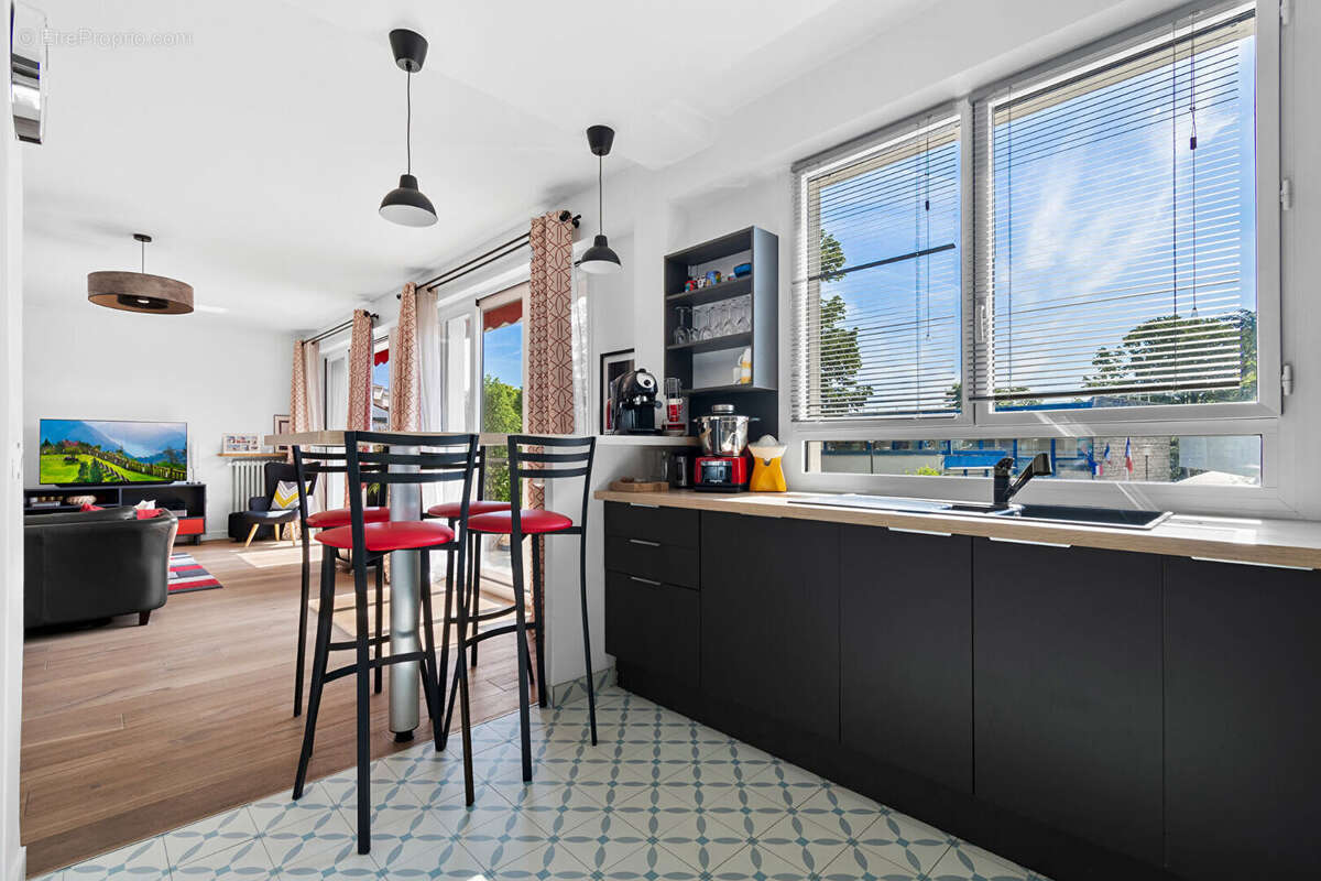 Appartement à SURESNES