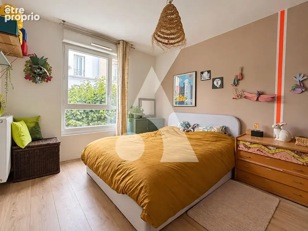 Coup de coeur - 4 pièces avec extérieur - Proche Mairie de Saint-Ouen - photo 9