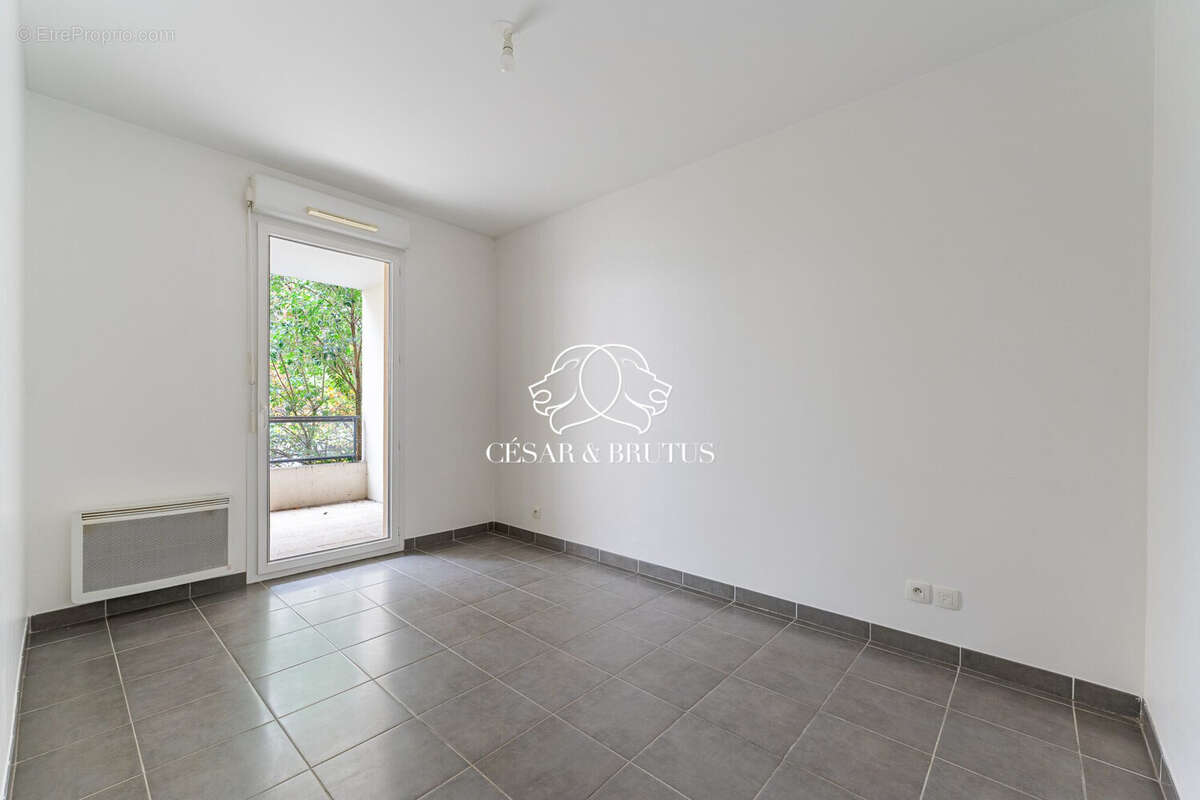 Appartement à TASSIN-LA-DEMI-LUNE