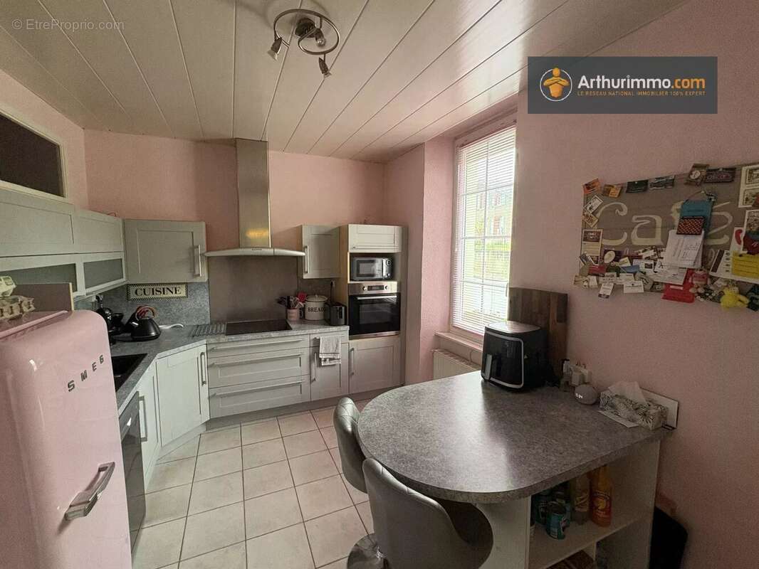 Maison à L&#039;AIGUILLON